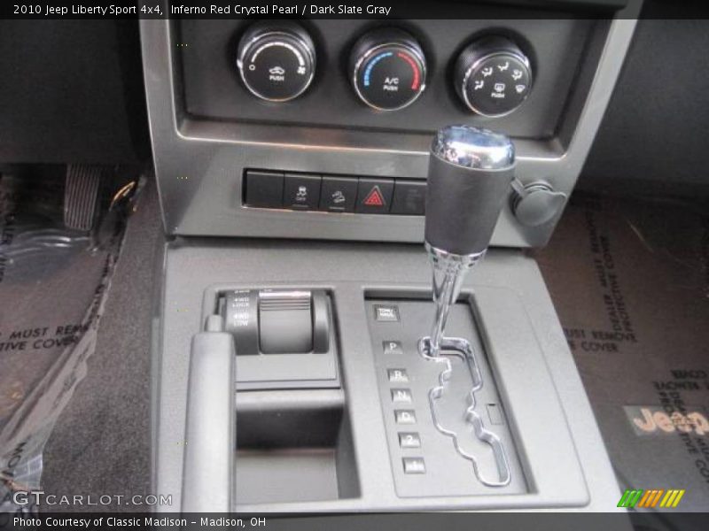 Inferno Red Crystal Pearl / Dark Slate Gray 2010 Jeep Liberty Sport 4x4
