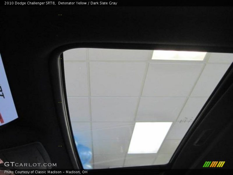Detonator Yellow / Dark Slate Gray 2010 Dodge Challenger SRT8