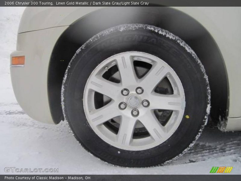 Linen Gold Metallic / Dark Slate Gray/Light Slate Gray 2006 Chrysler 300 Touring