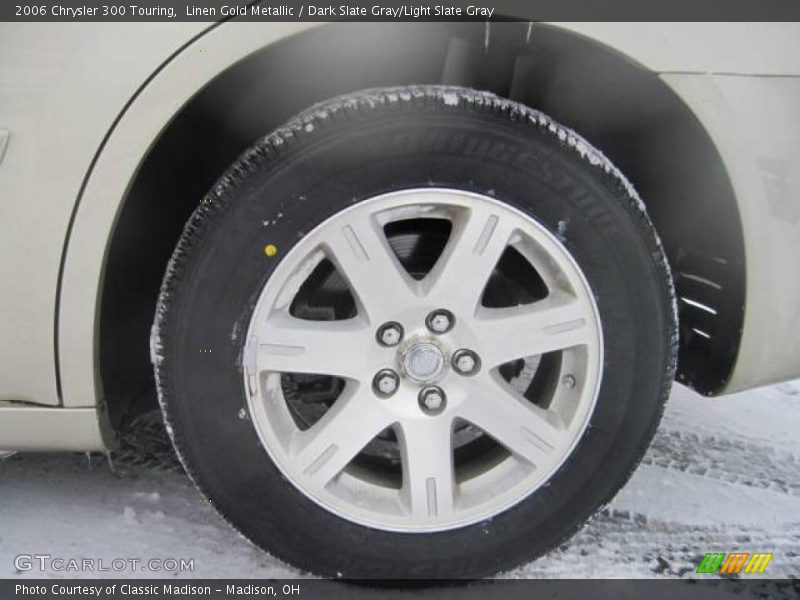 Linen Gold Metallic / Dark Slate Gray/Light Slate Gray 2006 Chrysler 300 Touring