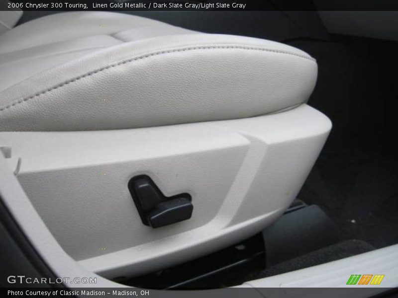 Linen Gold Metallic / Dark Slate Gray/Light Slate Gray 2006 Chrysler 300 Touring