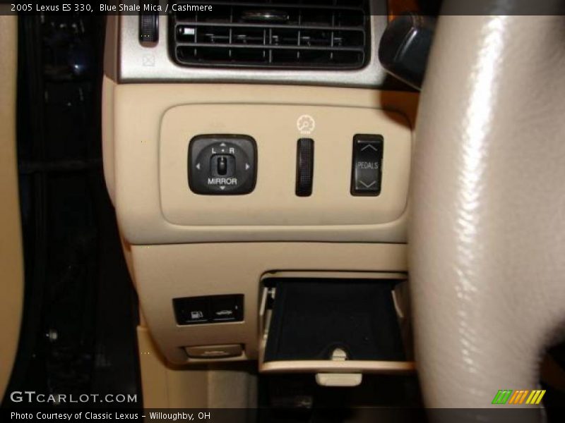 Blue Shale Mica / Cashmere 2005 Lexus ES 330
