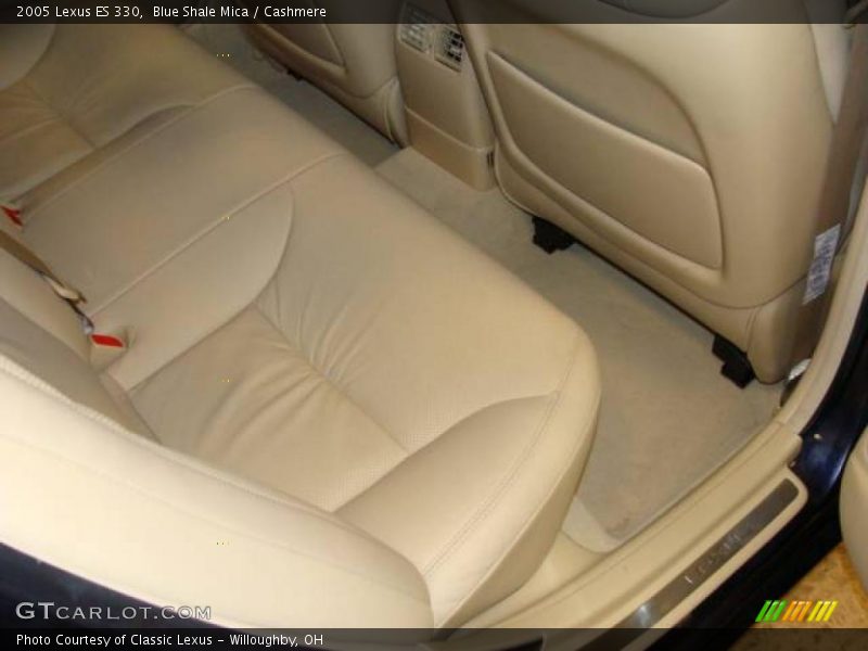 Blue Shale Mica / Cashmere 2005 Lexus ES 330
