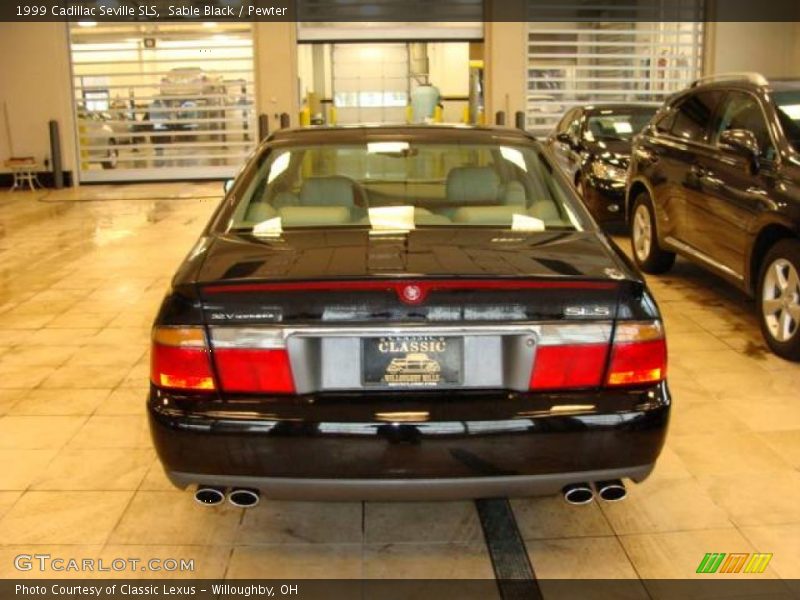 Sable Black / Pewter 1999 Cadillac Seville SLS