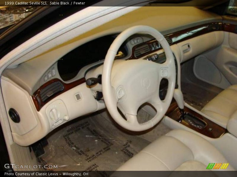 Sable Black / Pewter 1999 Cadillac Seville SLS