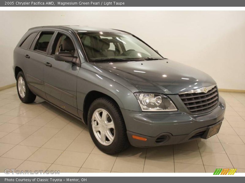 Magnesium Green Pearl / Light Taupe 2005 Chrysler Pacifica AWD