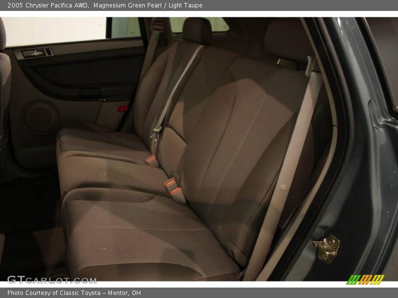 Magnesium Green Pearl / Light Taupe 2005 Chrysler Pacifica AWD