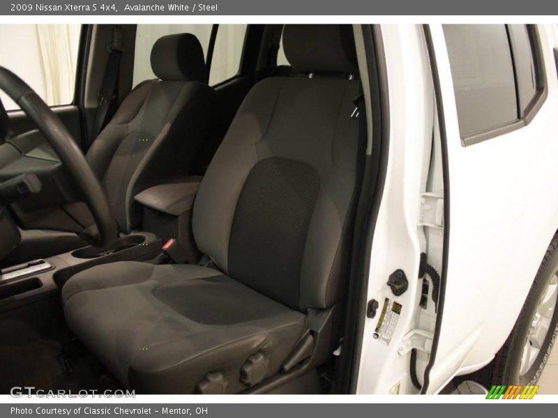 Avalanche White / Steel 2009 Nissan Xterra S 4x4