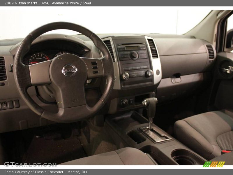 Avalanche White / Steel 2009 Nissan Xterra S 4x4