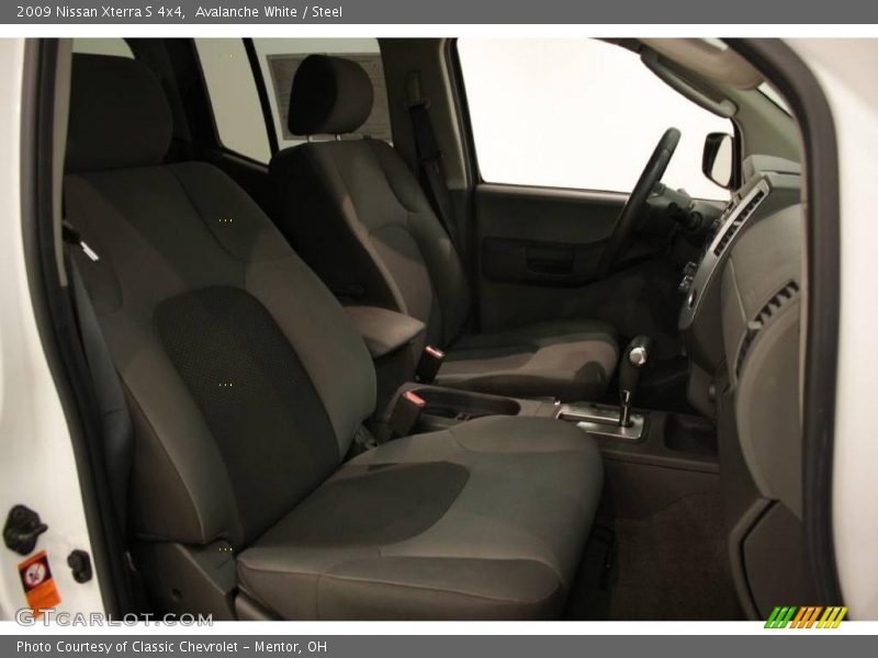 Avalanche White / Steel 2009 Nissan Xterra S 4x4