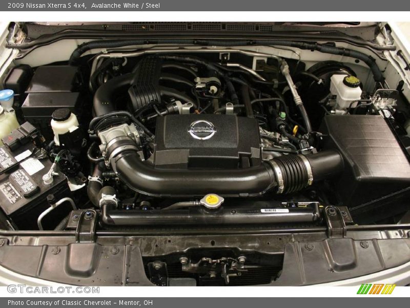 Avalanche White / Steel 2009 Nissan Xterra S 4x4
