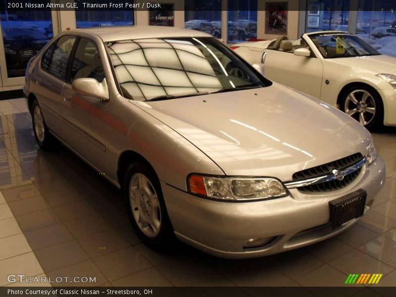 Titanium Frost Pearl / Dusk 2001 Nissan Altima GLE
