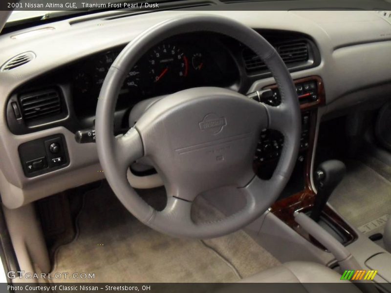 Titanium Frost Pearl / Dusk 2001 Nissan Altima GLE