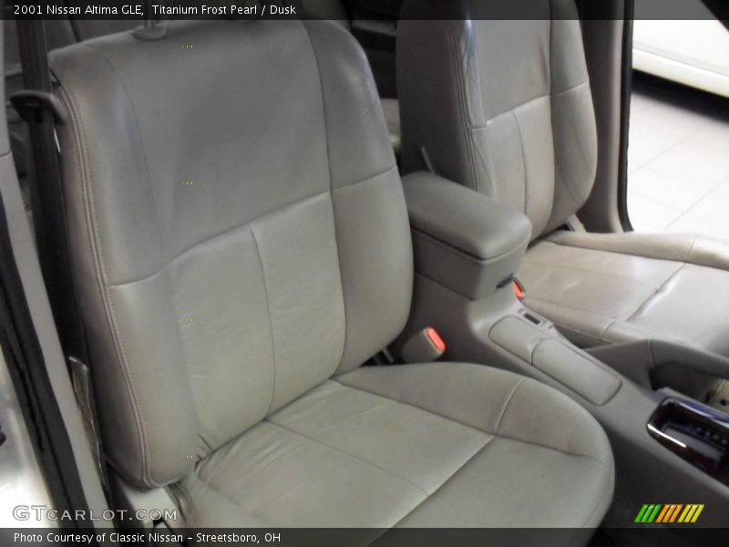 Titanium Frost Pearl / Dusk 2001 Nissan Altima GLE