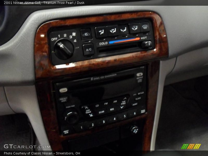 Titanium Frost Pearl / Dusk 2001 Nissan Altima GLE