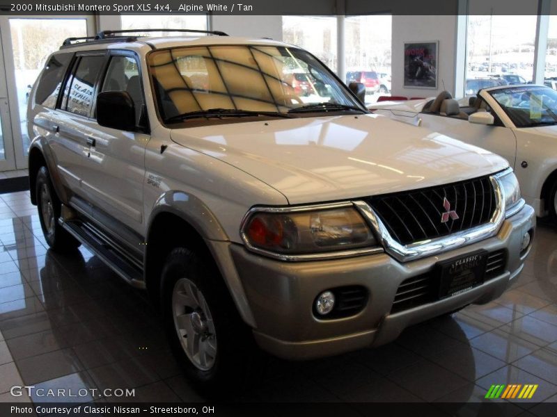 Alpine White / Tan 2000 Mitsubishi Montero Sport XLS 4x4