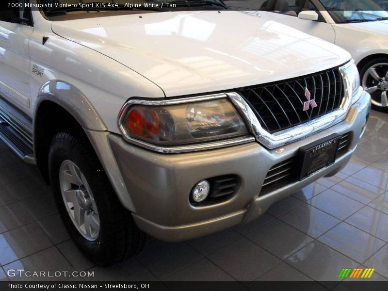 Alpine White / Tan 2000 Mitsubishi Montero Sport XLS 4x4