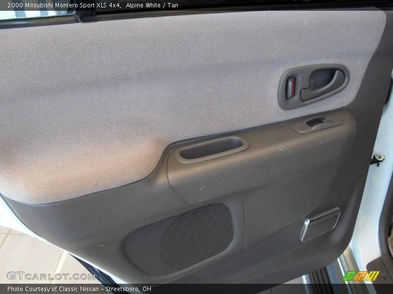 Alpine White / Tan 2000 Mitsubishi Montero Sport XLS 4x4