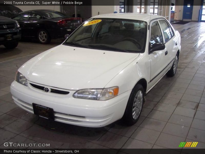 Super White / Pebble Beige 2000 Toyota Corolla CE