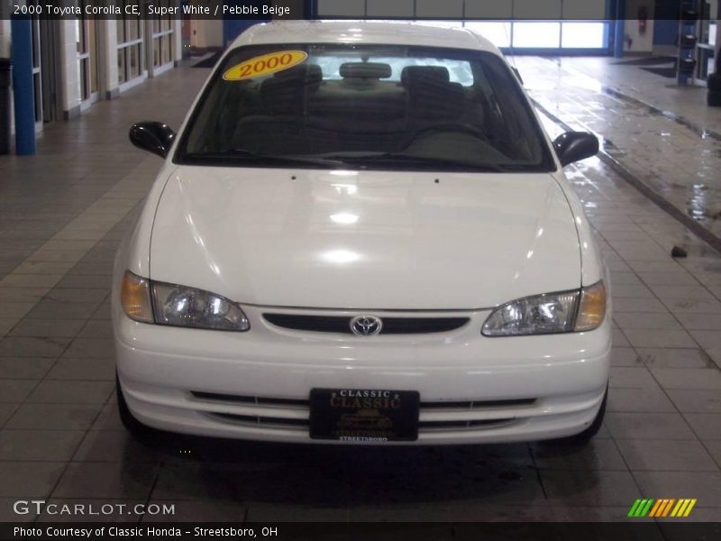 Super White / Pebble Beige 2000 Toyota Corolla CE
