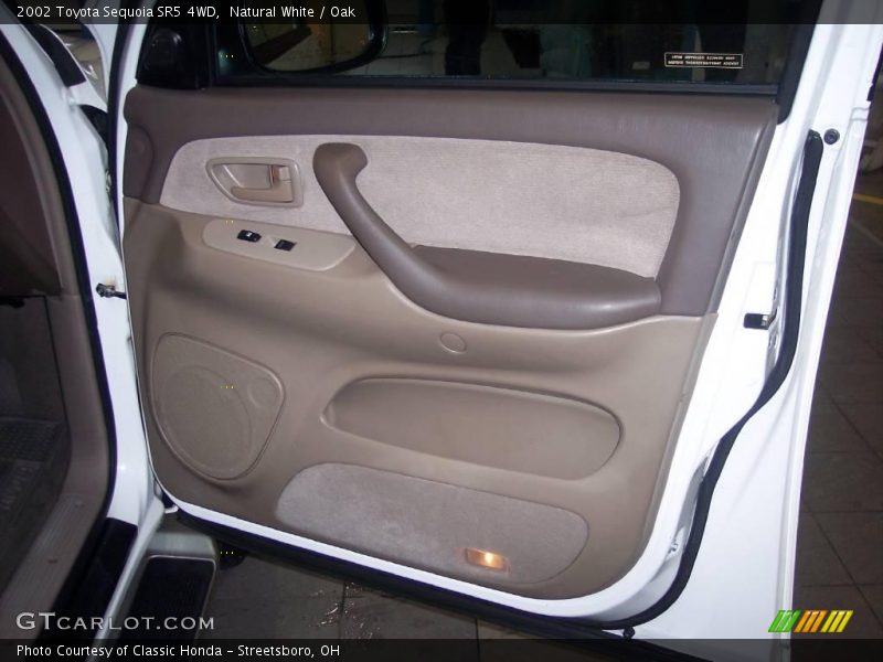 Natural White / Oak 2002 Toyota Sequoia SR5 4WD