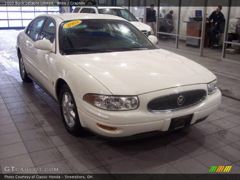 White / Graphite 2003 Buick LeSabre Limited