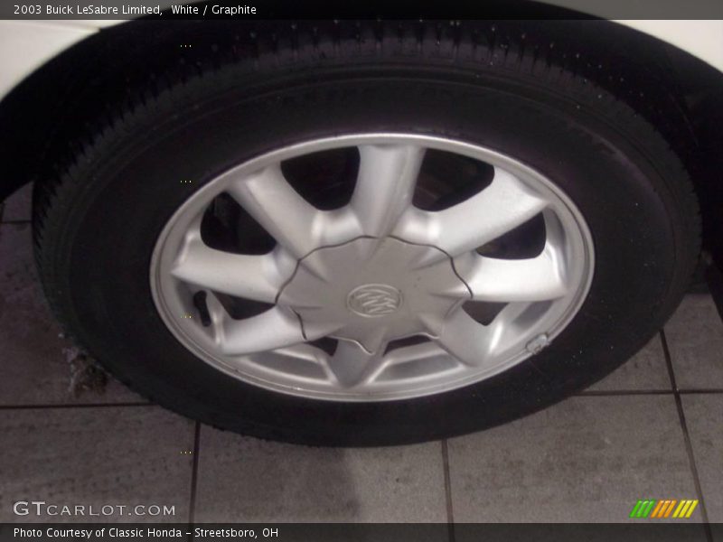 White / Graphite 2003 Buick LeSabre Limited