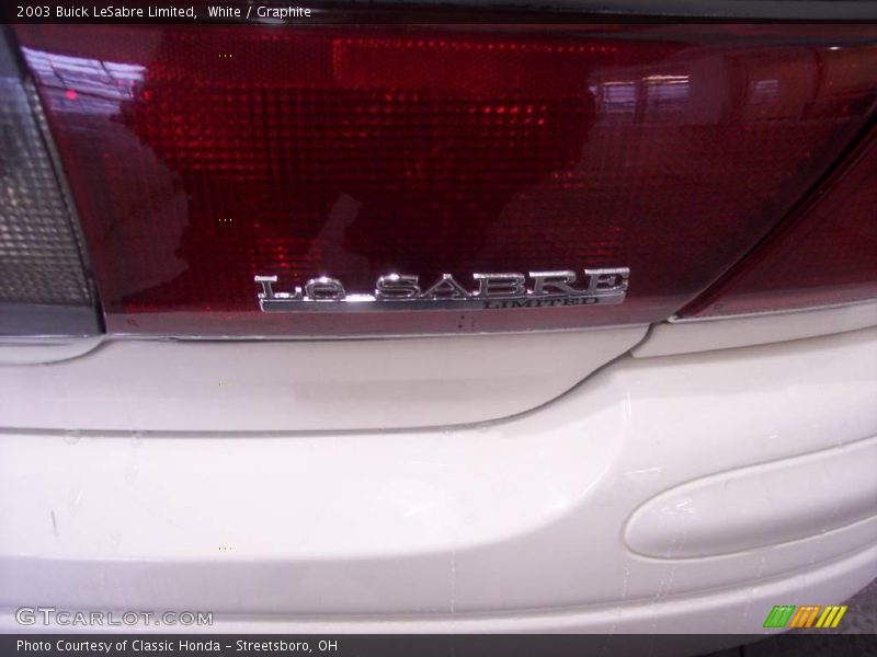 White / Graphite 2003 Buick LeSabre Limited