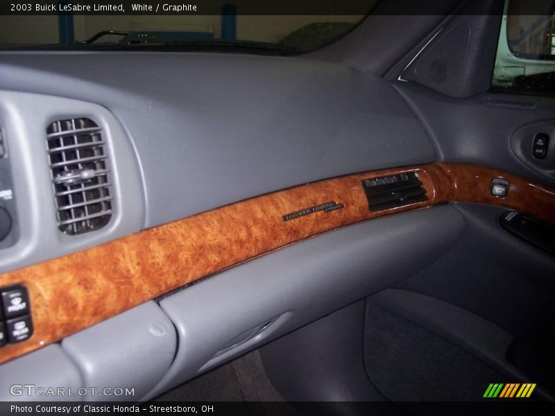 White / Graphite 2003 Buick LeSabre Limited