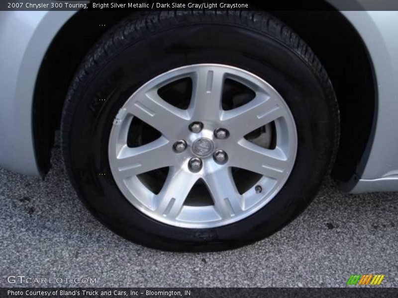 Bright Silver Metallic / Dark Slate Gray/Light Graystone 2007 Chrysler 300 Touring