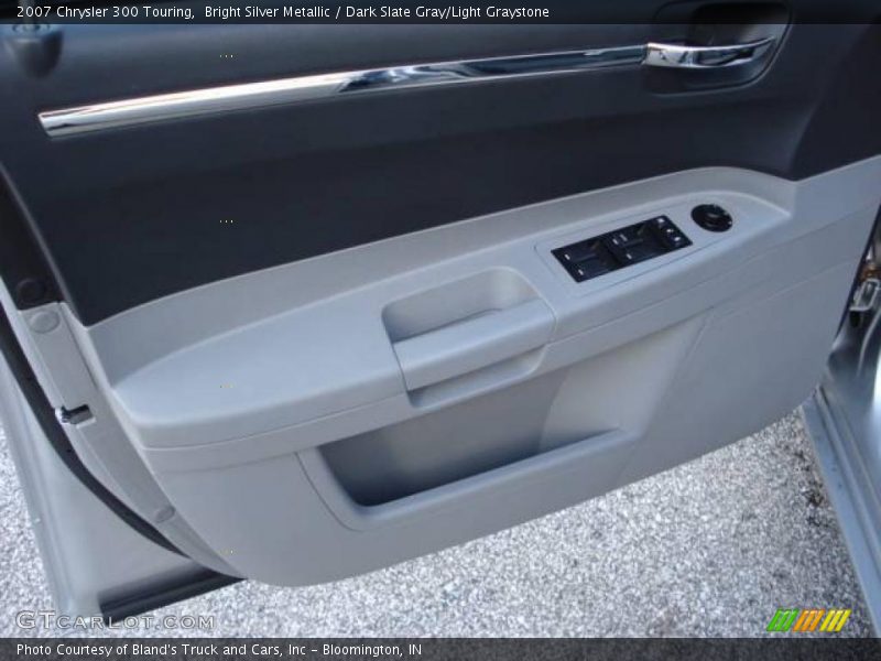 Bright Silver Metallic / Dark Slate Gray/Light Graystone 2007 Chrysler 300 Touring