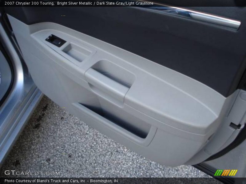 Bright Silver Metallic / Dark Slate Gray/Light Graystone 2007 Chrysler 300 Touring