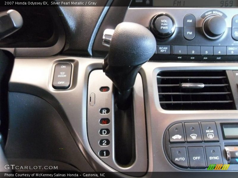 Silver Pearl Metallic / Gray 2007 Honda Odyssey EX