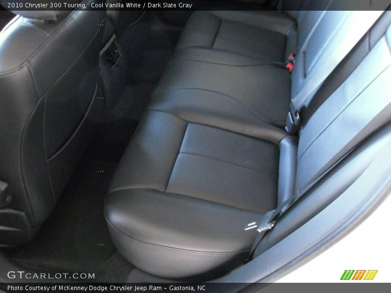 Cool Vanilla White / Dark Slate Gray 2010 Chrysler 300 Touring