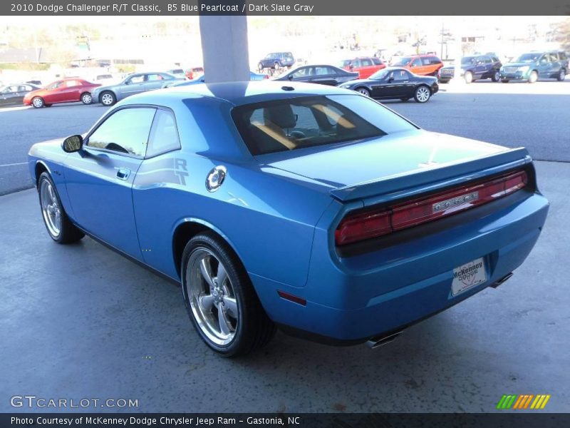 B5 Blue Pearlcoat / Dark Slate Gray 2010 Dodge Challenger R/T Classic
