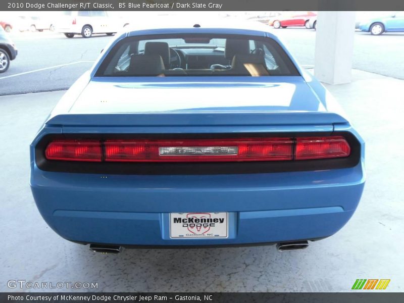 B5 Blue Pearlcoat / Dark Slate Gray 2010 Dodge Challenger R/T Classic