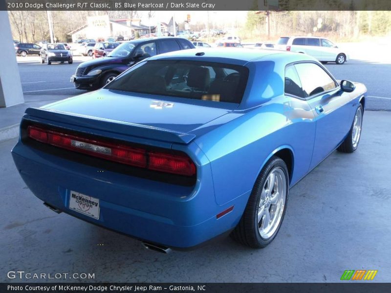 B5 Blue Pearlcoat / Dark Slate Gray 2010 Dodge Challenger R/T Classic