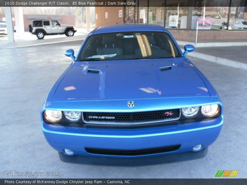B5 Blue Pearlcoat / Dark Slate Gray 2010 Dodge Challenger R/T Classic