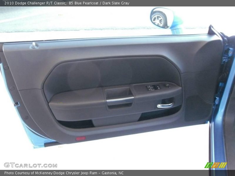 B5 Blue Pearlcoat / Dark Slate Gray 2010 Dodge Challenger R/T Classic