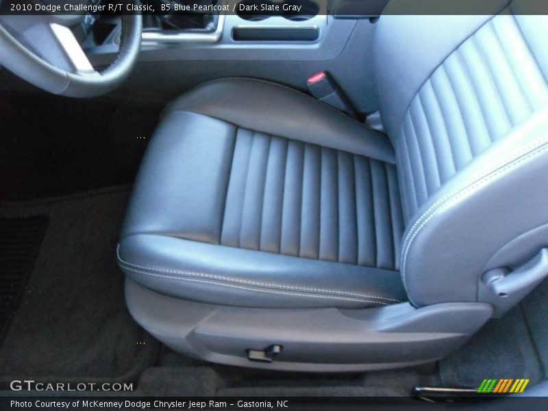 B5 Blue Pearlcoat / Dark Slate Gray 2010 Dodge Challenger R/T Classic