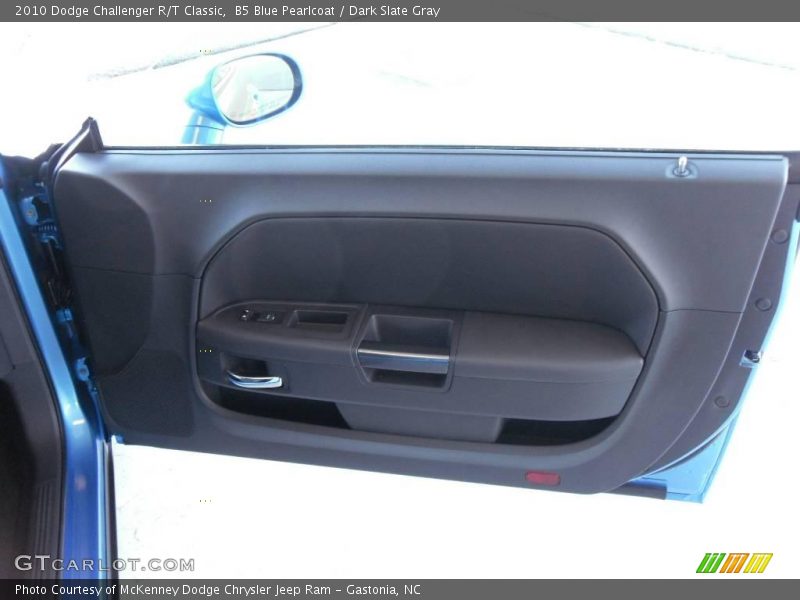 B5 Blue Pearlcoat / Dark Slate Gray 2010 Dodge Challenger R/T Classic
