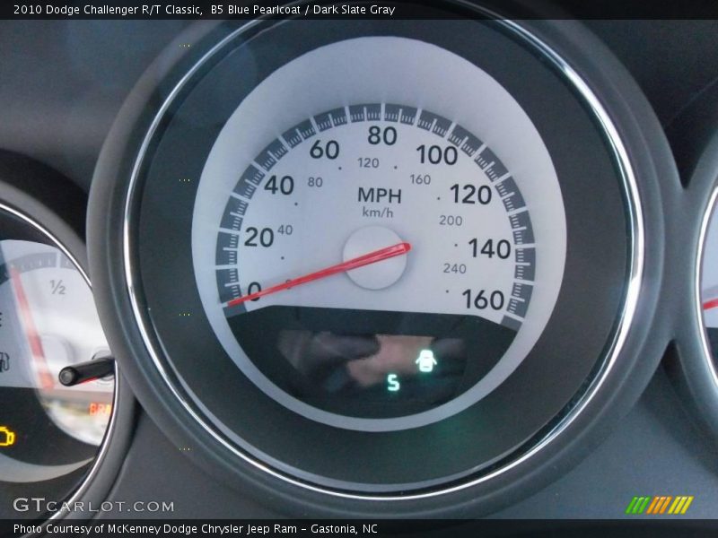 B5 Blue Pearlcoat / Dark Slate Gray 2010 Dodge Challenger R/T Classic