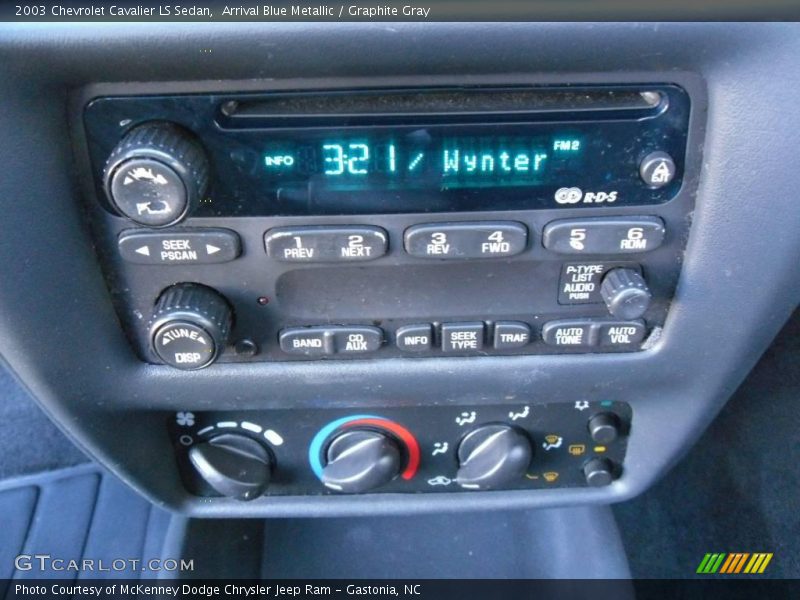 Arrival Blue Metallic / Graphite Gray 2003 Chevrolet Cavalier LS Sedan