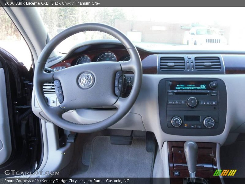 Black Onyx / Titanium Gray 2006 Buick Lucerne CXL