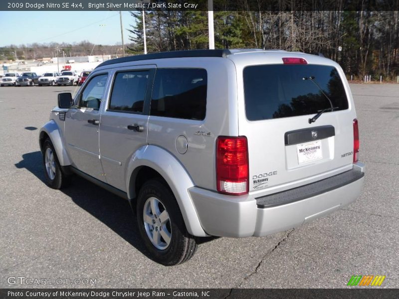 Bright Silver Metallic / Dark Slate Gray 2009 Dodge Nitro SE 4x4