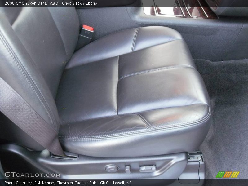 Onyx Black / Ebony 2008 GMC Yukon Denali AWD