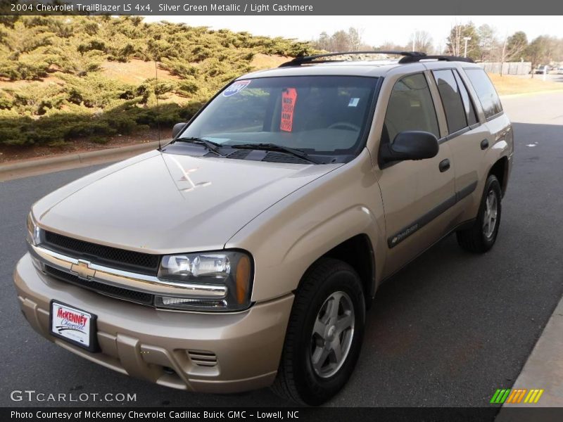 Silver Green Metallic / Light Cashmere 2004 Chevrolet TrailBlazer LS 4x4