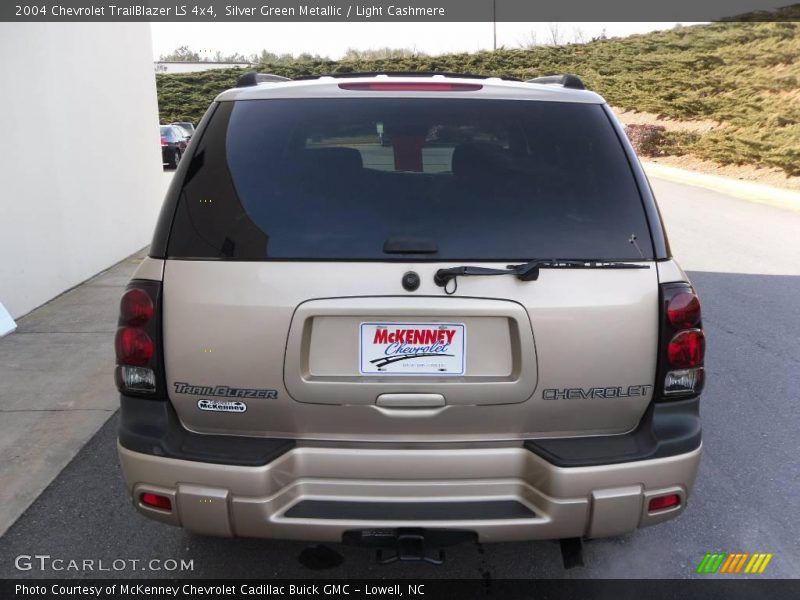 Silver Green Metallic / Light Cashmere 2004 Chevrolet TrailBlazer LS 4x4