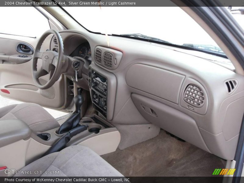 Silver Green Metallic / Light Cashmere 2004 Chevrolet TrailBlazer LS 4x4