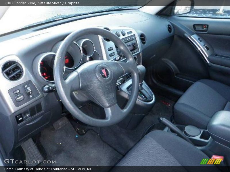 Satellite Silver / Graphite 2003 Pontiac Vibe